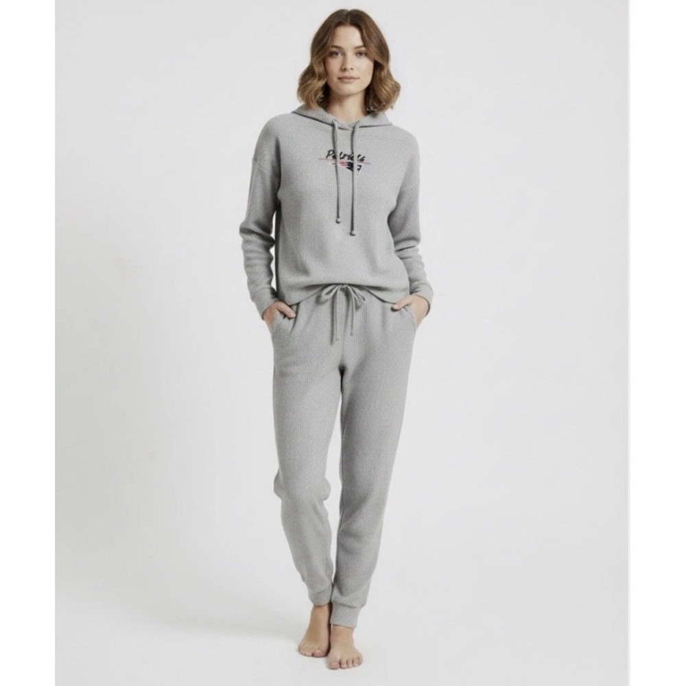 Wear by Erin Andrews New England Patriots NFL Pajama Set Gray Women's 2XL NEW